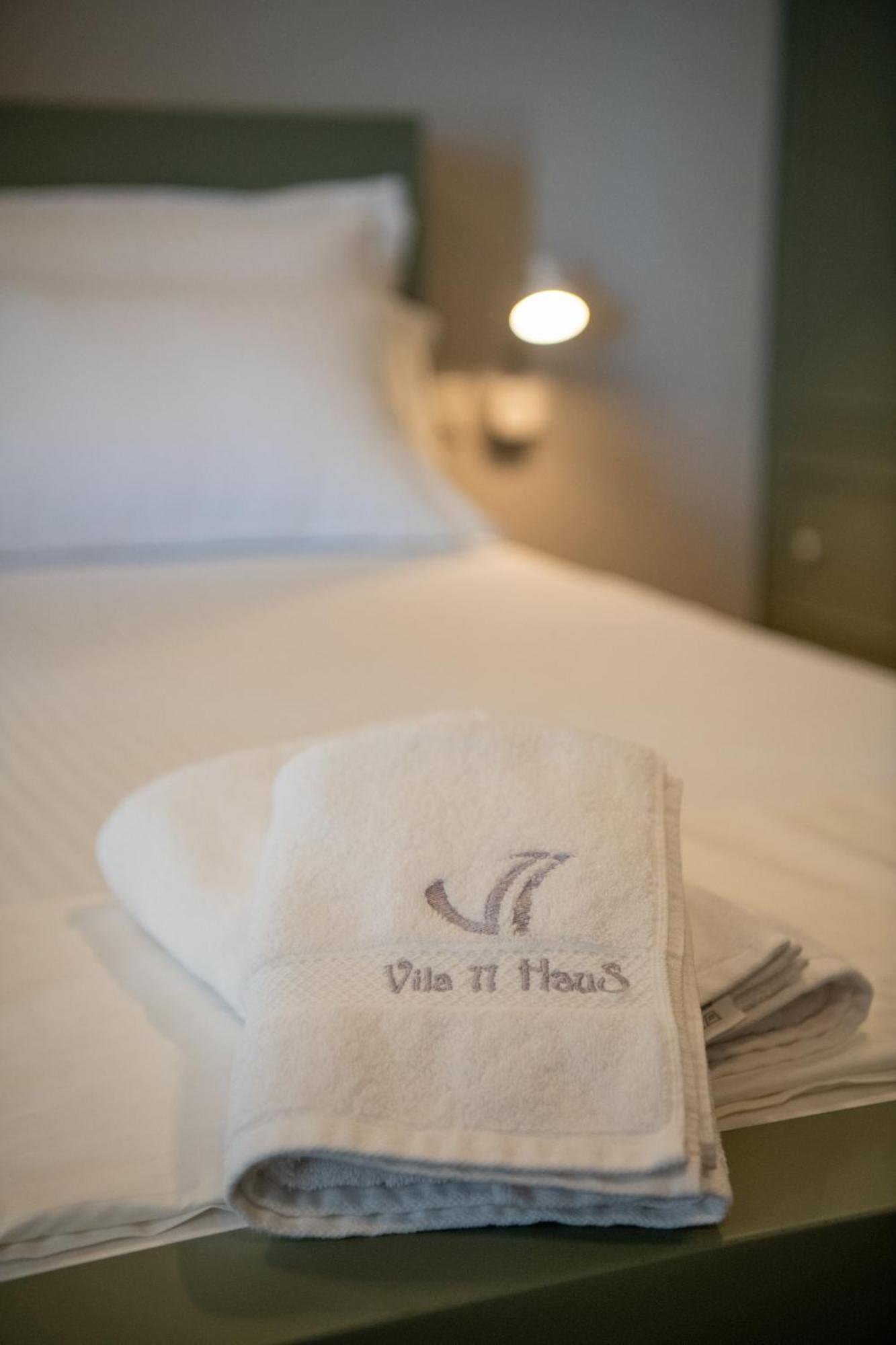 Hotel Vila 11 Δυρράχιο Εξωτερικό φωτογραφία