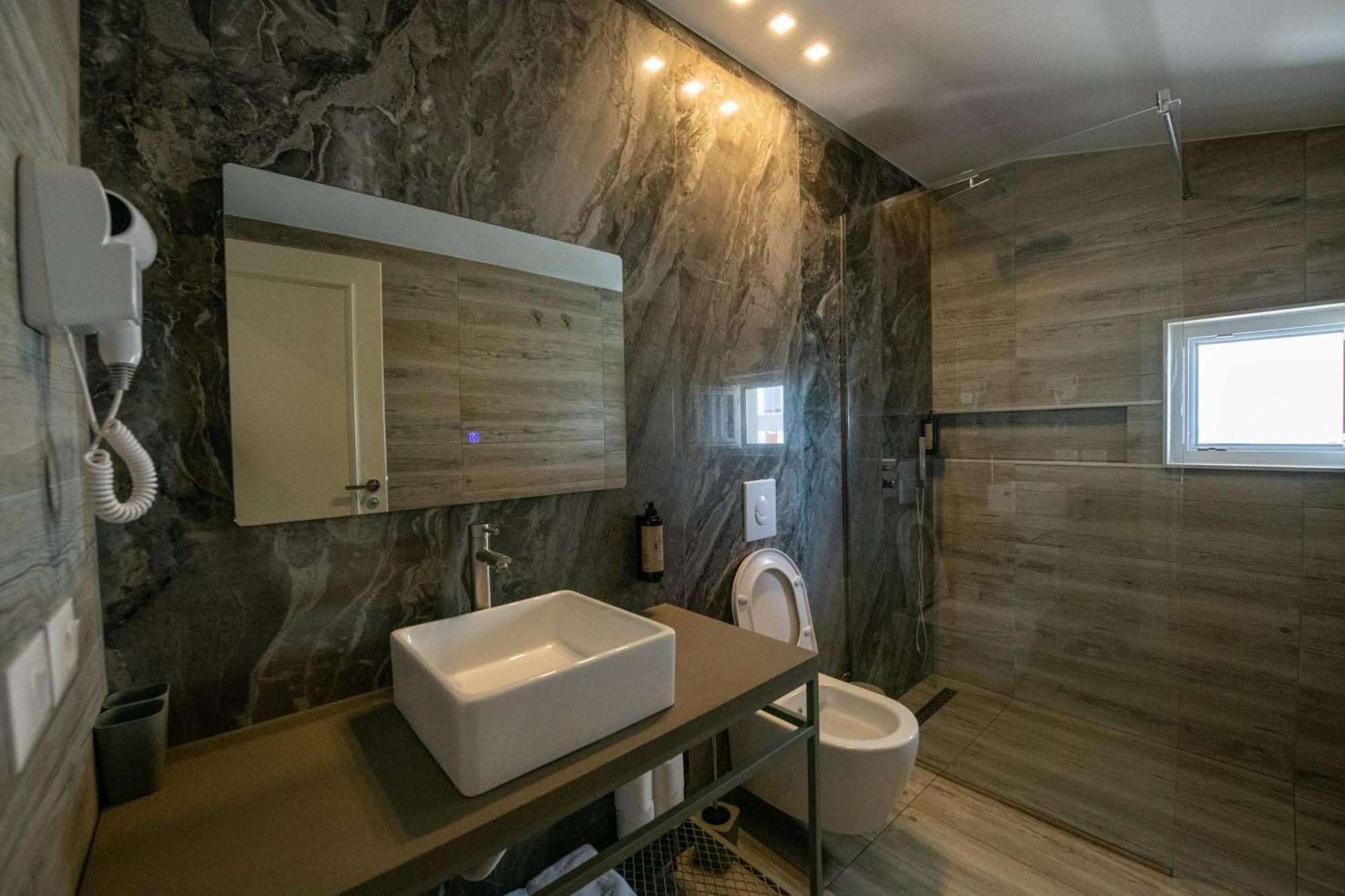 Hotel Vila 11 Δυρράχιο Εξωτερικό φωτογραφία